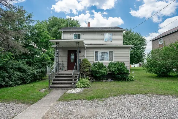 19 Cedar St, Coral, PA 15731