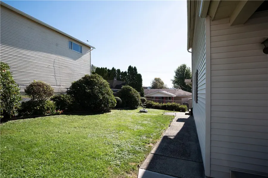 505 7th Ave, Carnegie, PA 15106 - #3