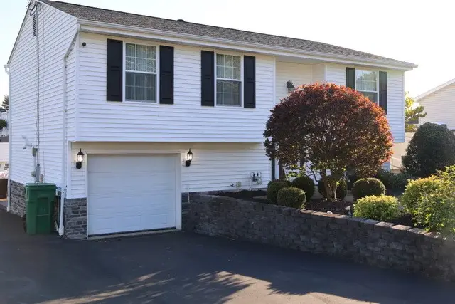 119 Oberlin Dr, Butler, PA 16001 - #2
