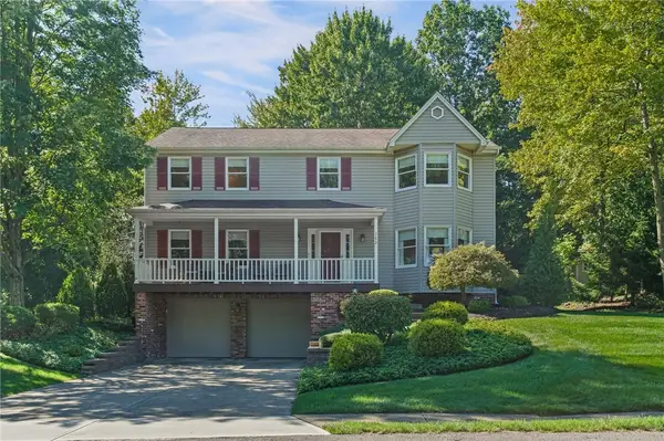 172 Crossing Ridge Trl #Ste 201, Cranberry Twp, PA 16066