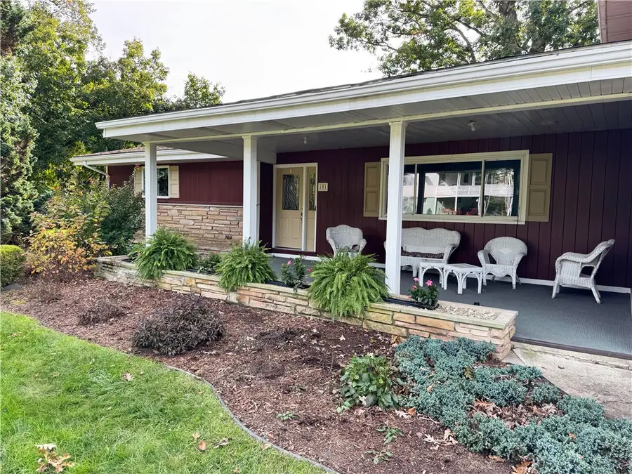 101 Kendall St., Hopwood, PA 15445 - #2