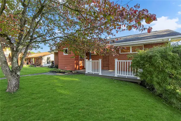 183 Gourley Ln, Monaca, PA 15061