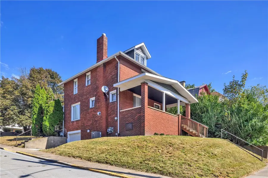 432 Kossuth St, Rochester, PA 15074 - #2