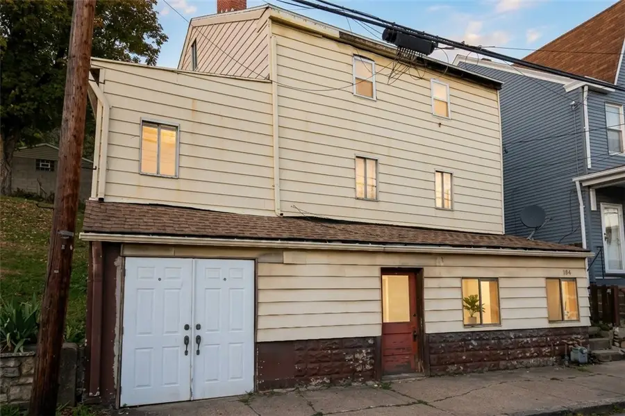 106 Clay St, Pittsburgh, PA 15215 - #2