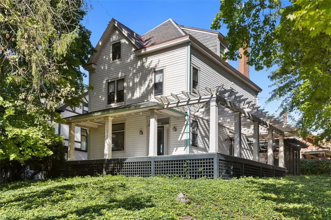 304 Bower Hill Rd, Pittsburgh, PA 15228 - #1