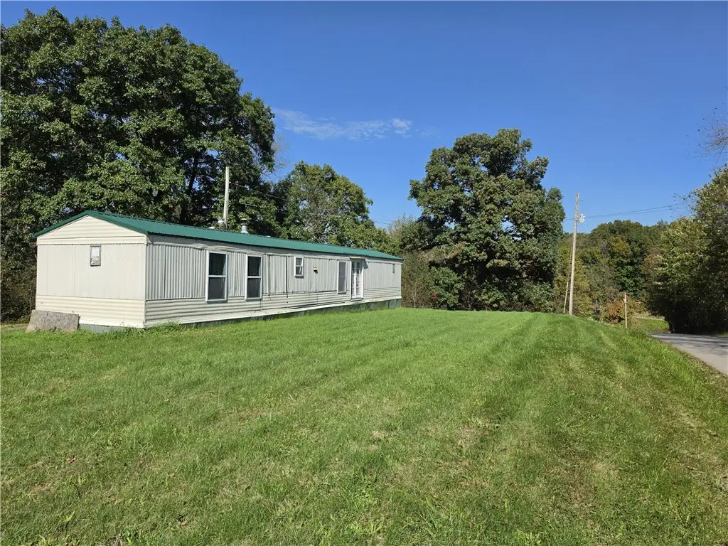 315 Wyant Rd, Kittanning, PA 16201 - #1
