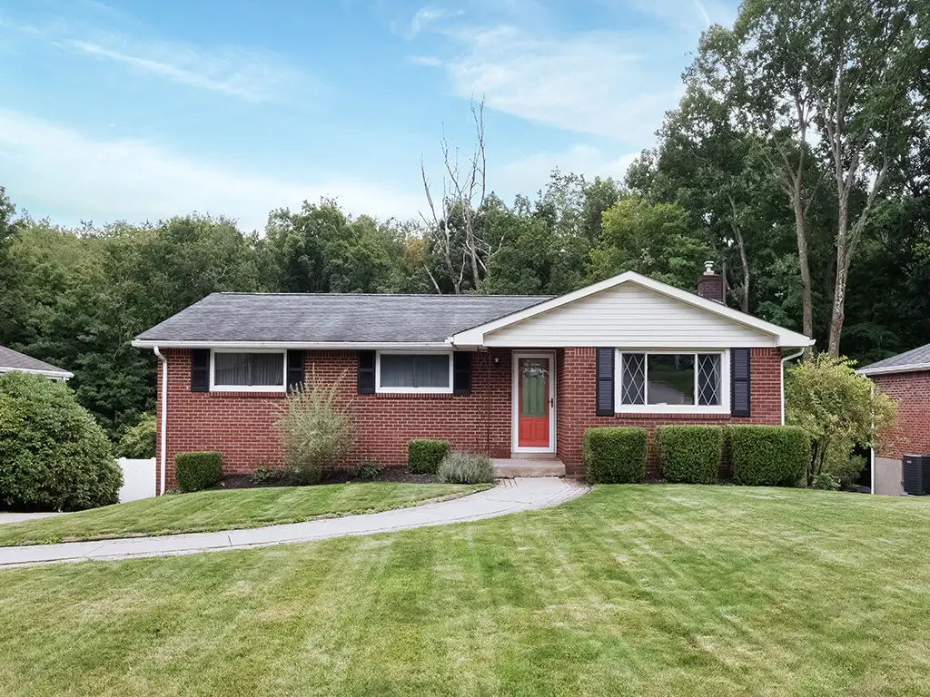 450 Amherst Avenue, Coraopolis, PA 15108 - #1
