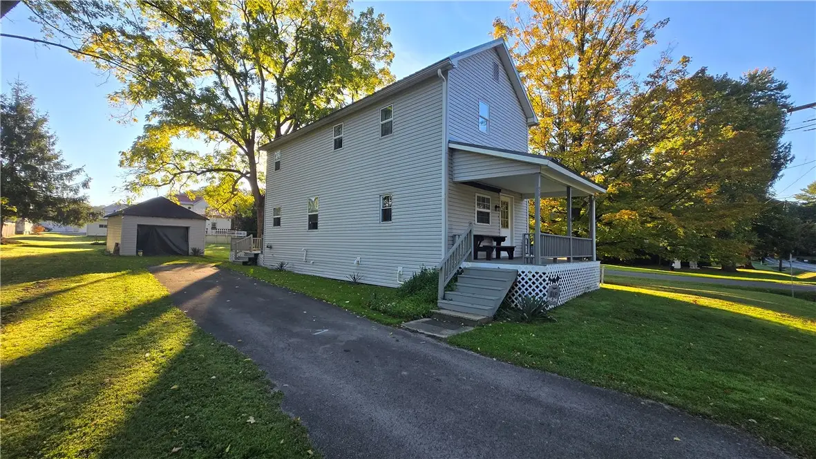 26 Mehard Ave, Greenville, PA 16125 - #1