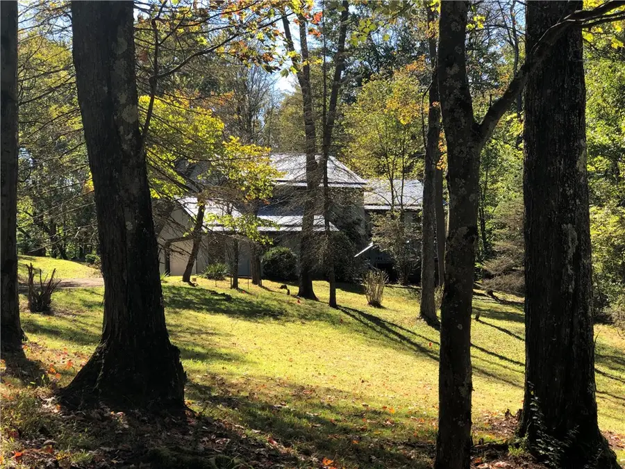 218 Chestnut Lane, Chalk Hill, PA 15421 - #3