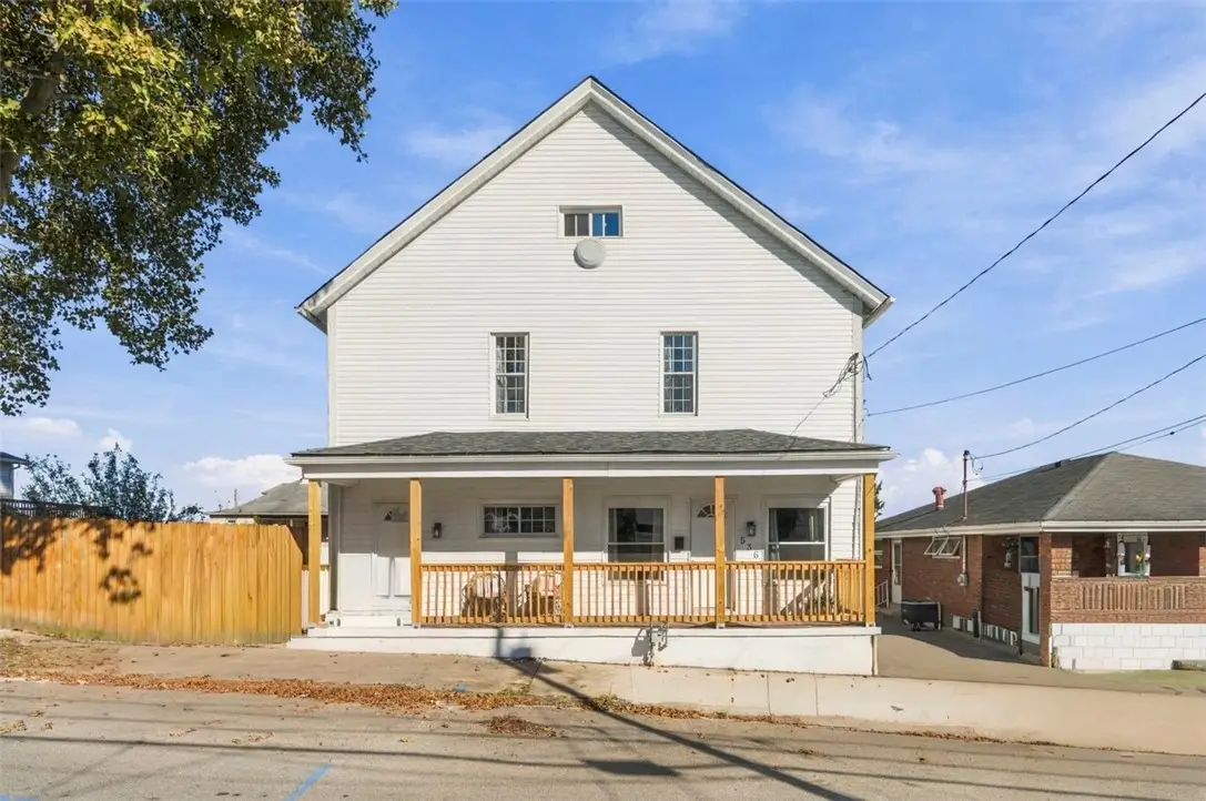 536 Castner Ave, Donora, PA 15033 - #1