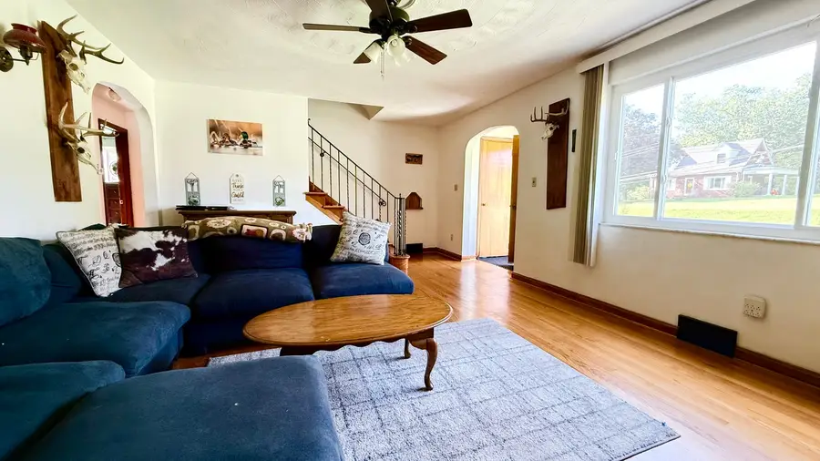 6391 Tuscarawas Road, Midland, PA 15059 - #2