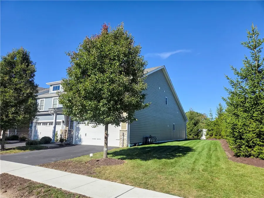 2045 Cool Springs Dr, Pittsburgh, PA 15234 - #3