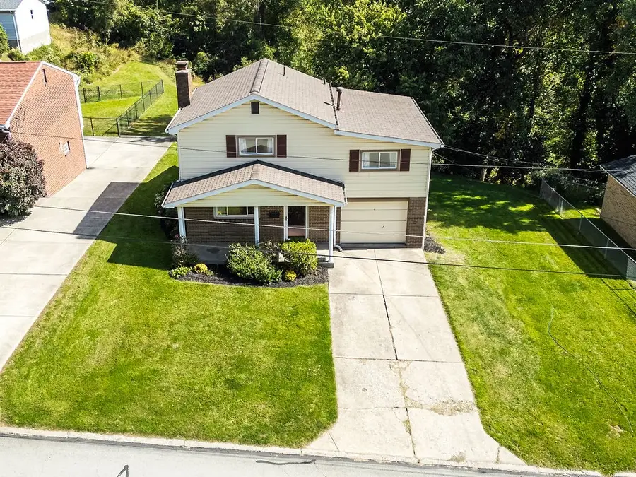 105 Opal Ct, Natrona Heights, PA 15065 - #2