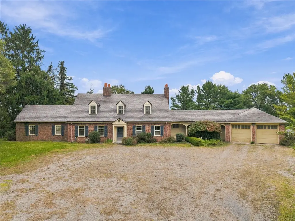 311 Dorseyville Rd, Pittsburgh, PA 15215 - #1