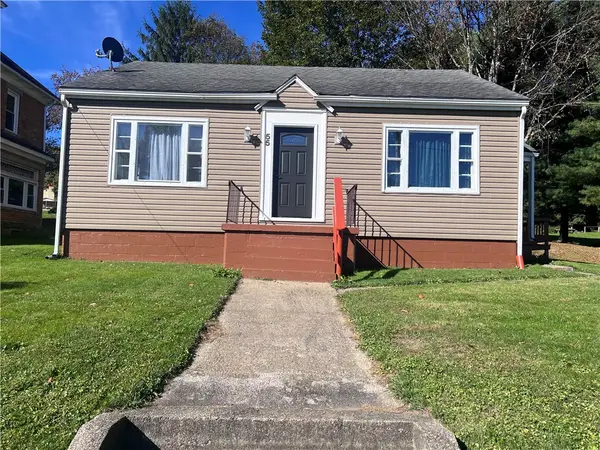 55 Clarksville St, Greenville, PA 16125