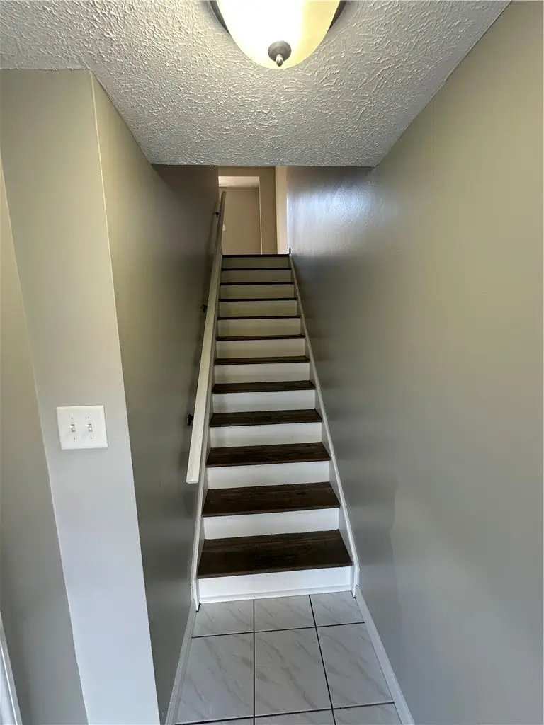 514 Timber Trl, Imperial, PA 15126 - #2