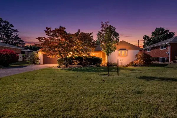 243 Columbia Dr, Aliquippa, PA 15001