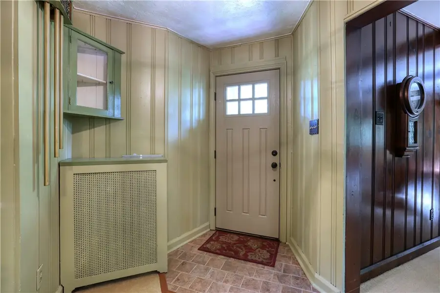 102 Hillcrest Avenue, Beaver Falls, PA 15010 - #2