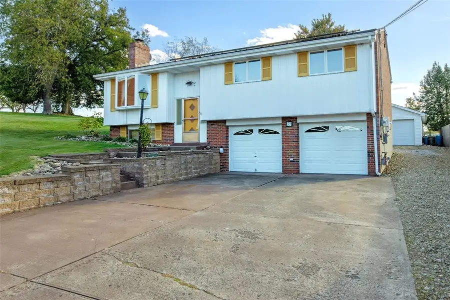 68 Suncrest Dr, Delmont, PA 15626 - #2