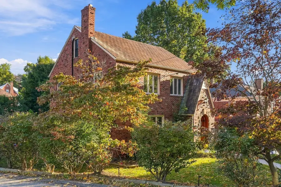 231 Atlanta Drive, Pittsburgh, PA 15228 - #3