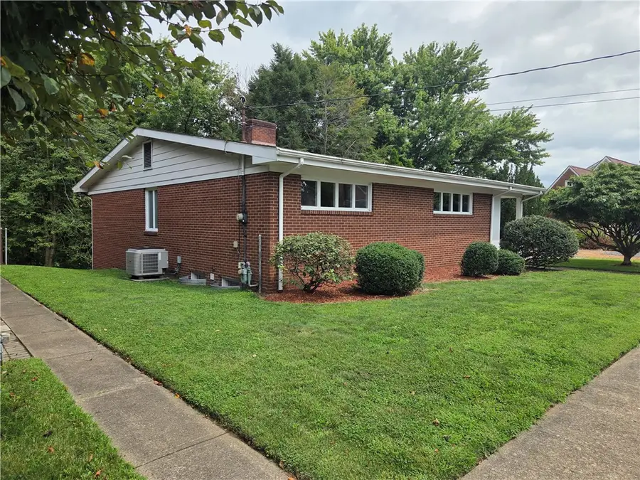 1199 Atlantic Ave, Monaca, PA 15061 - #3