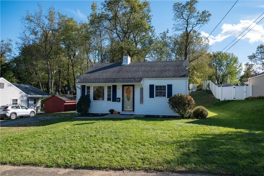 23 Walnut St, Beaver, PA 15009 - #3