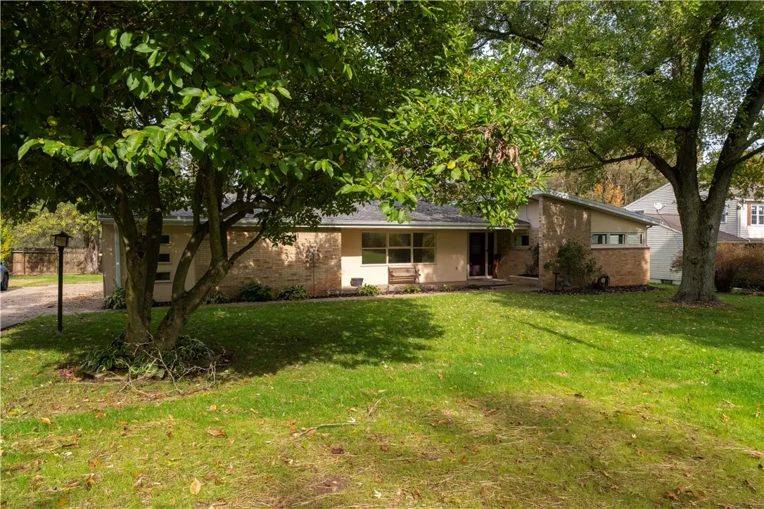 2030 Dutch Ridge Rd, Beaver, PA 15009 - #1
