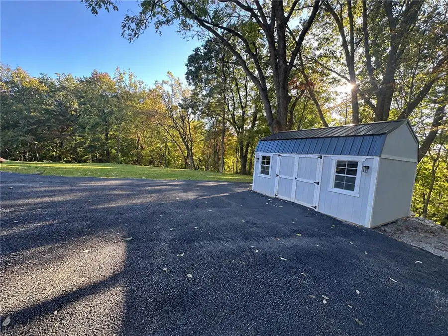 695 Roosevelt Road, Pittsburgh, PA 15237 - #3