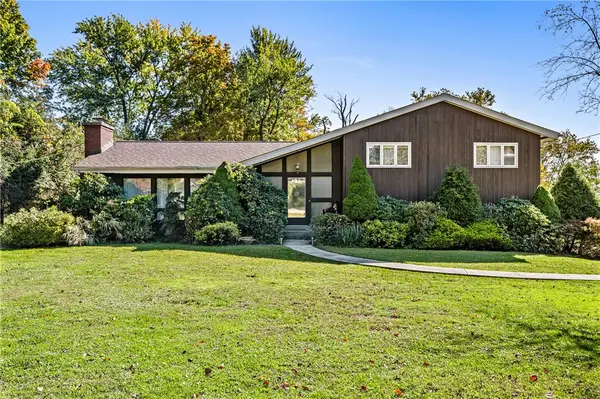3535 Macarthur Dr, Murrysville, PA 15668