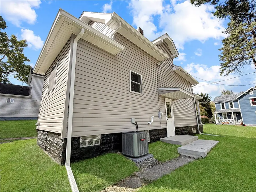 2019 Martha St, New Castle, PA 16101 - #3