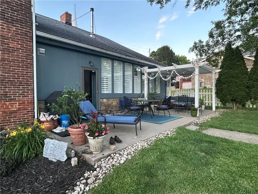 26 E Pittsburgh St, Delmont, PA 15626 - #2