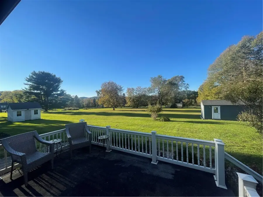 126 Edgemont Rd, Ligonier, PA 15658 - #2