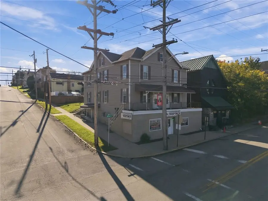 1501 Broad Street, South Greensburg, PA 15601 - #3
