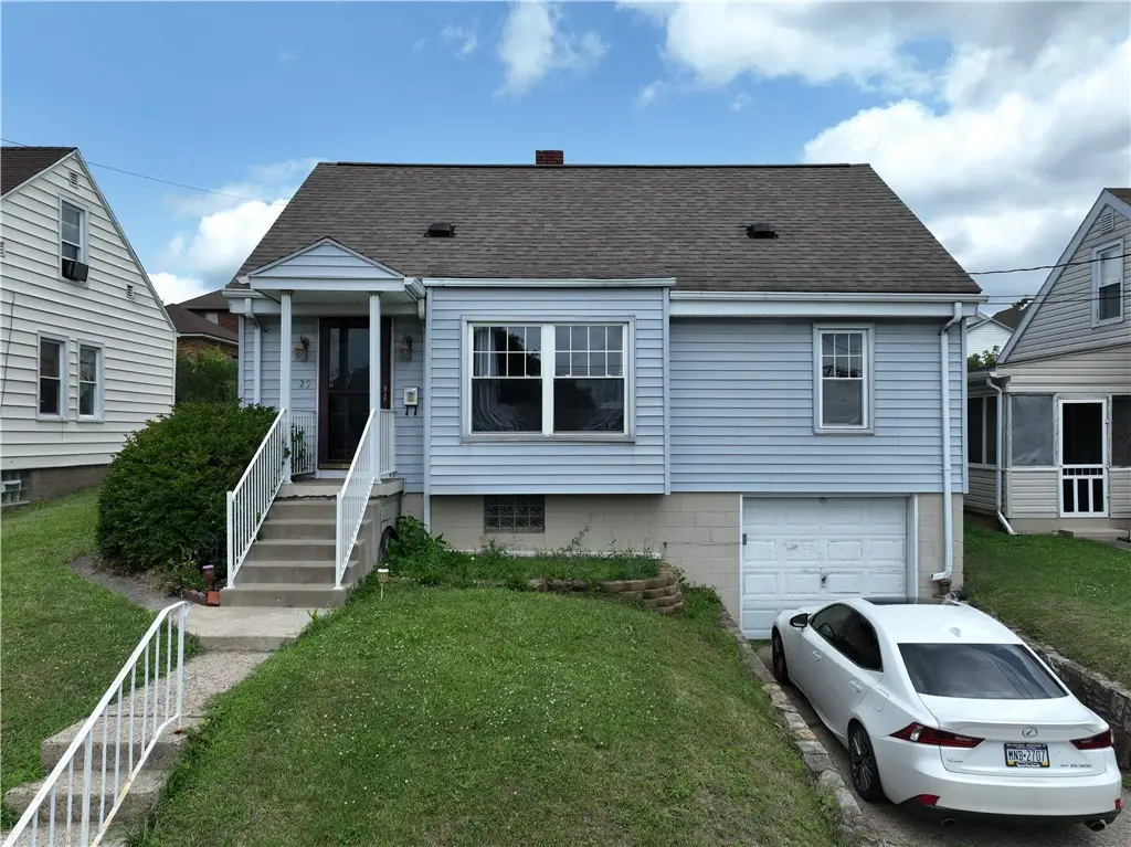 29 Crest St, Uniontown, PA 15401 - #1