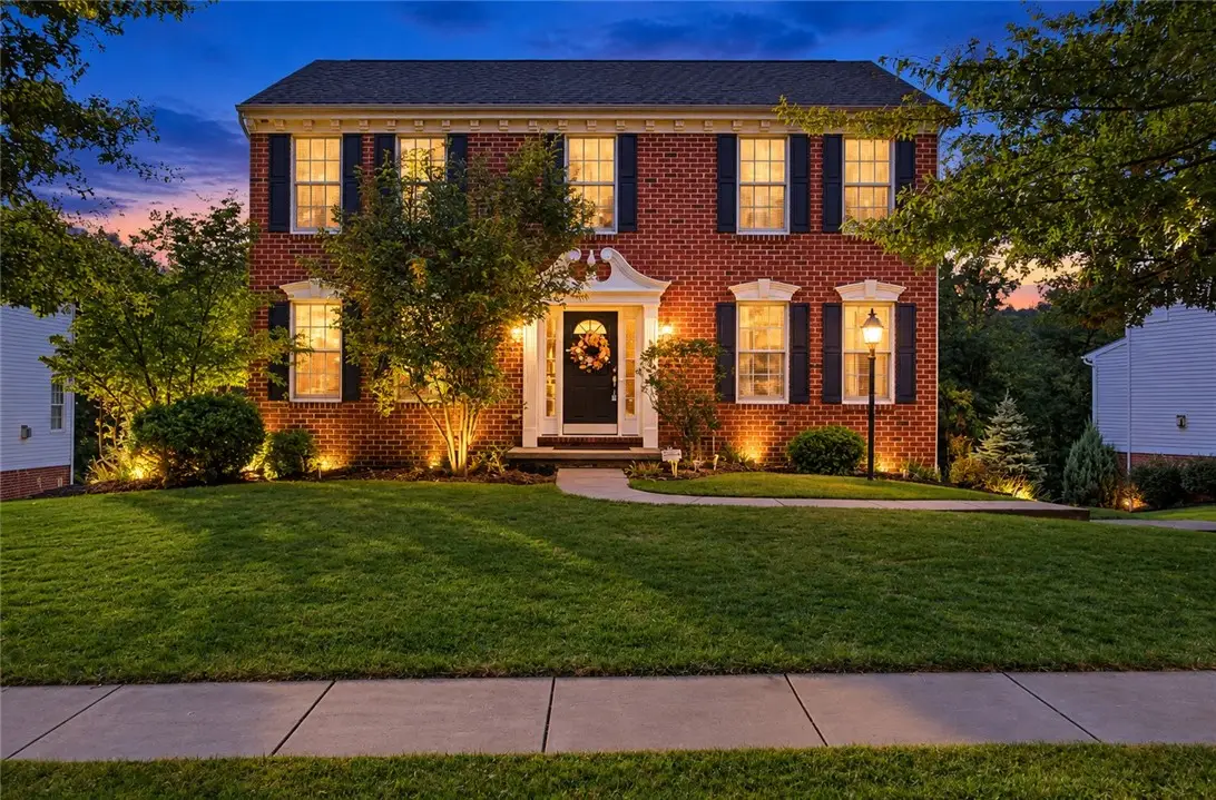 1231 Willowbrook Dr, Washington, PA 15301 - #1