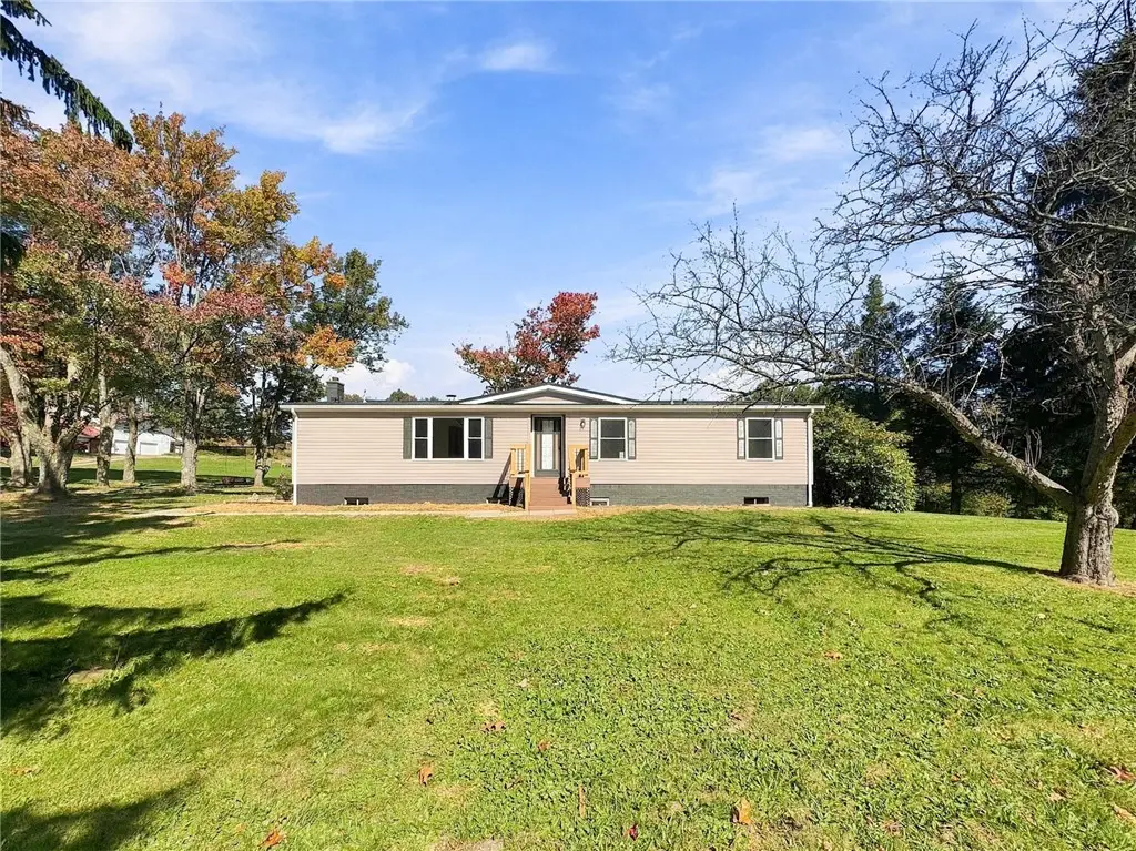 2935 State Route 31, Acme, PA 15610 - #1
