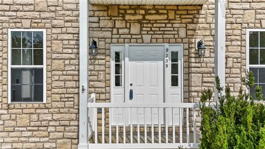 9239 Marshall Rd, Cranberry, PA 16066 - #2