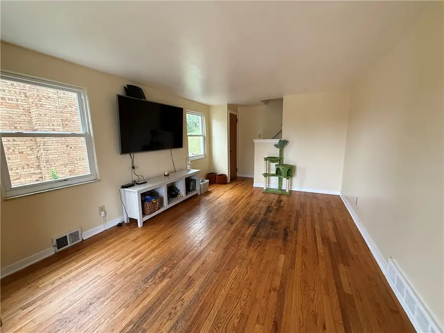 1366 Broadway Ave, East McKeesport, PA 15035 - #3