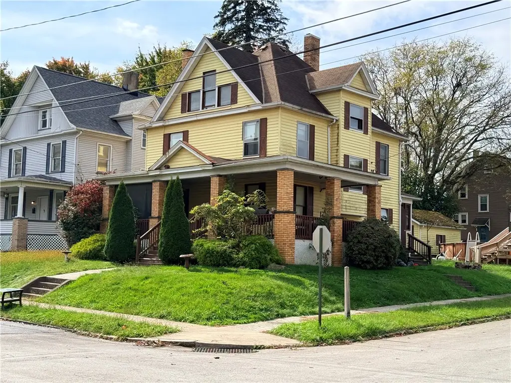 1315 Albert St, New Castle, PA 16105 - #1