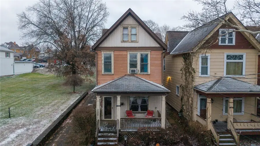 222 N 2nd St, Jeannette, PA 15644 - #2