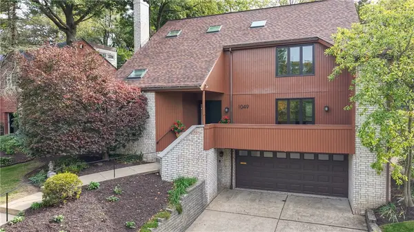 1049 Lindendale Dr, Pittsburgh, PA 15243
