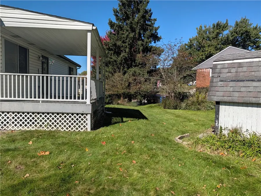 9999 Laurel Avenue, North Huntingdon, PA 15642 - #3