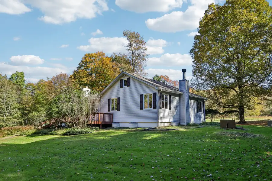 34 Glasgow Rd., Gibsonia, PA 15044 - #3