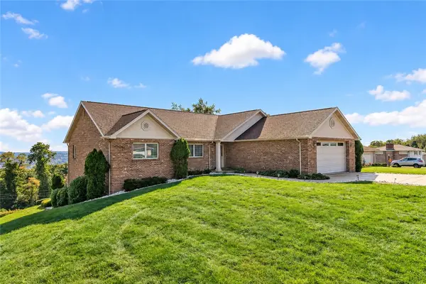 11 Grant Ave,, Donora, PA 15033