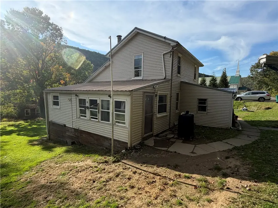 137 Watson Ave, Kennerdell, PA 16374 - #3
