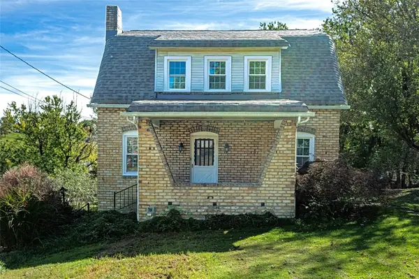 767 Fellsburg Road, Rostraver Twp, PA 15012