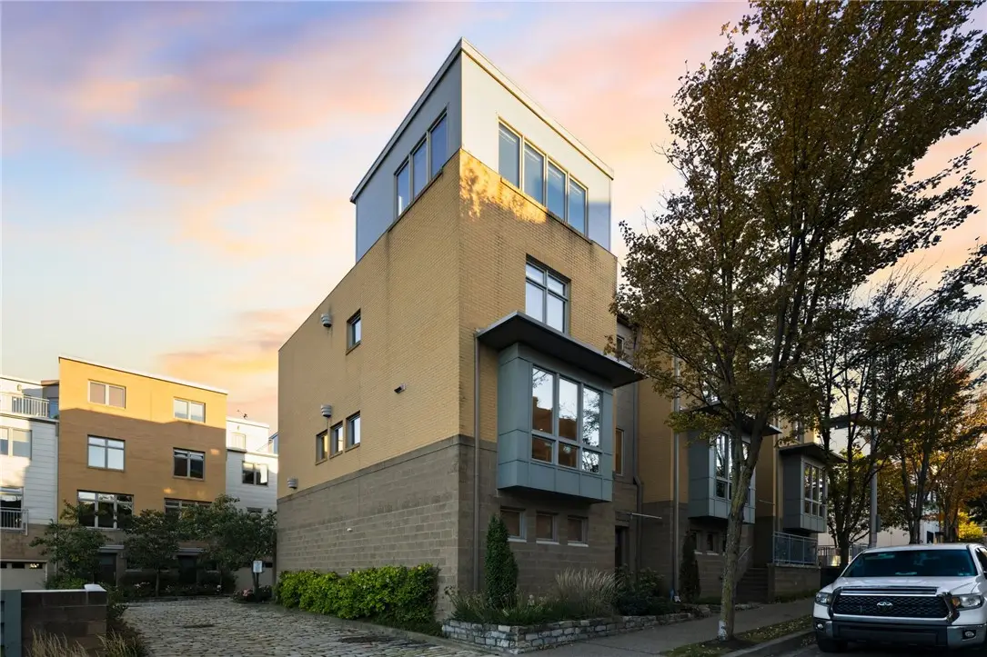 17 S 18th St, Pittsburgh, PA 15203 - #1