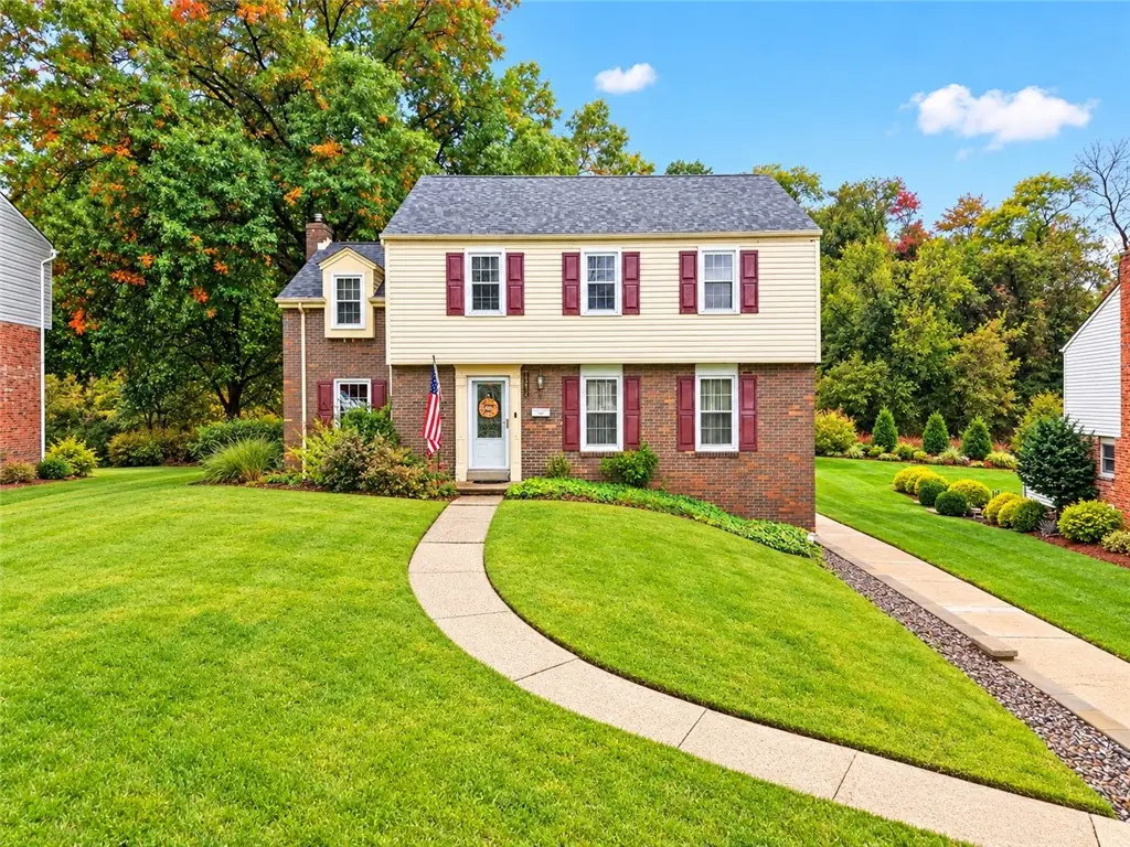 1254 Mcknight Dr, Bethel Park, PA 15102 - #1