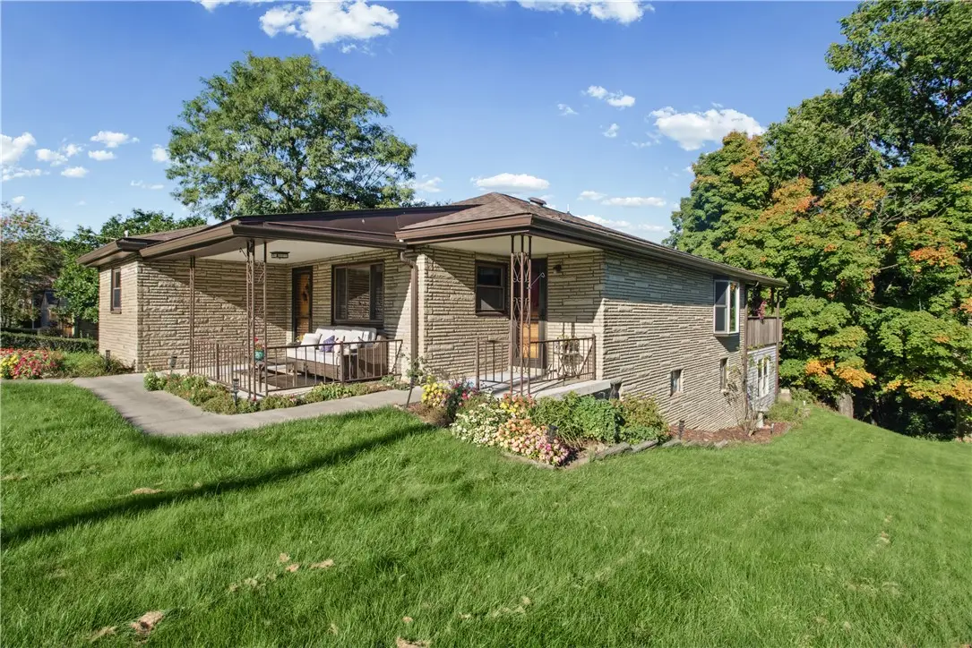 28 Richard Street, Coraopolis, PA 15108 - #1