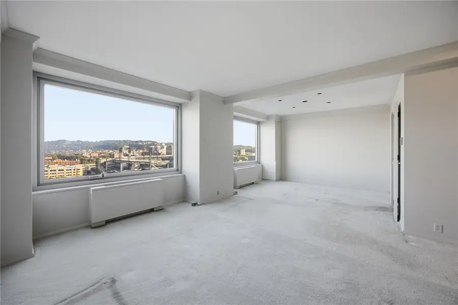 320 Fort Duquesne Blvd #21H, Pittsburgh, PA 15222 - #3